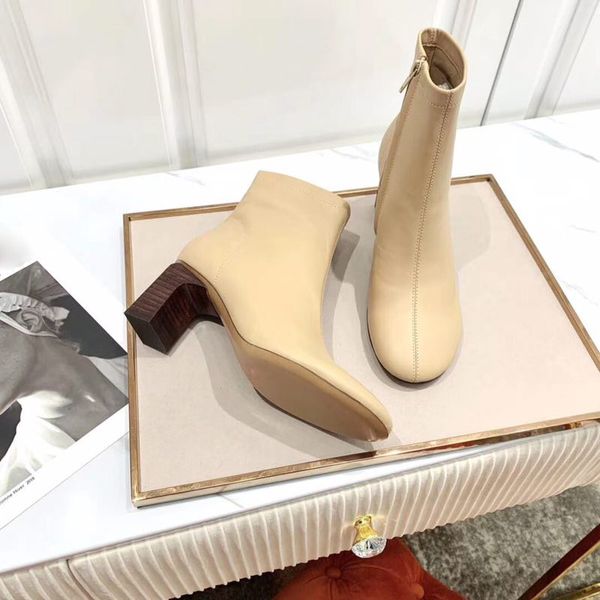 female summer and autumn new solid leather women's boots genuine leather zip short boots, Black
female summer and autumn new solid leather women's boots genuine leather zip short boots, Black