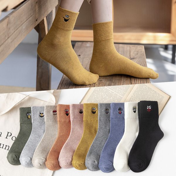 crew embroidered funny socks women ankle winter women socks cotton warm cartoon 1 pair, Black;white
crew embroidered funny socks women ankle winter women socks cotton warm cartoon 1 pair, Black;white
