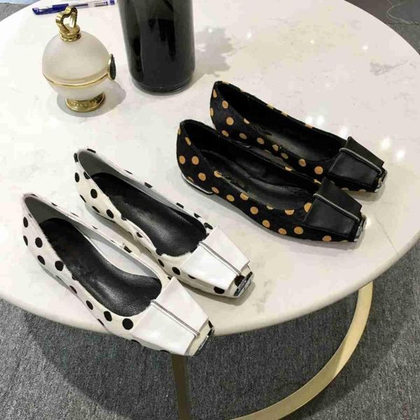 spring/summer new square hair flat flat shoes polka dot women shoes loafers women, Black
spring/summer new square hair flat flat shoes polka dot women shoes loafers women, Black