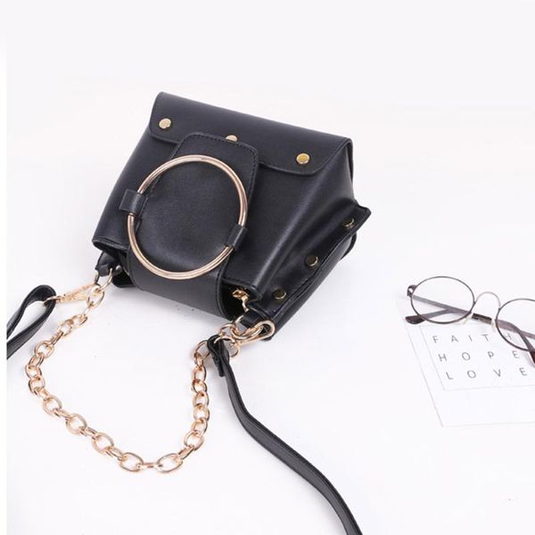 shunruyan 2020 new design casual women bag quality pu flap zipper crossbody bag shoulder ladies
shunruyan 2020 new design casual women bag quality pu flap zipper crossbody bag shoulder ladies
