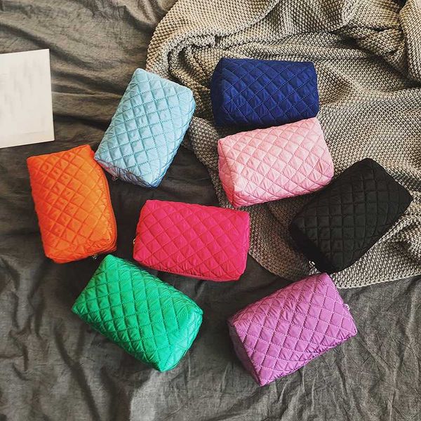 portable women cosmetic bag travel makeup case zipper make up bags organizer storage pouch toiletry wash box bag
portable women cosmetic bag travel makeup case zipper make up bags organizer storage pouch toiletry wash box bag