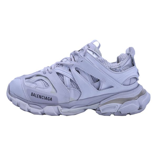 2020 new paris v3 men women white designer running shoes mens red fashion sneakers triple platform classic travel shoes size 36-45
2020 new paris v3 men women white designer running shoes mens red fashion sneakers triple platform classic travel shoes size 36-45