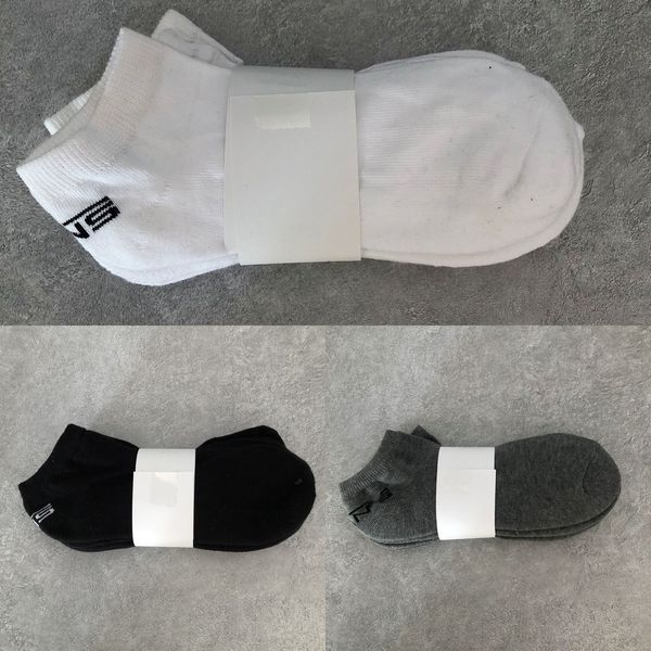 vn001 four-pair van men's black white gray cotton casual sports boat socks boat socks front and back letters lat3c
vn001 four-pair van men's black white gray cotton casual sports boat socks boat socks front and back letters lat3c