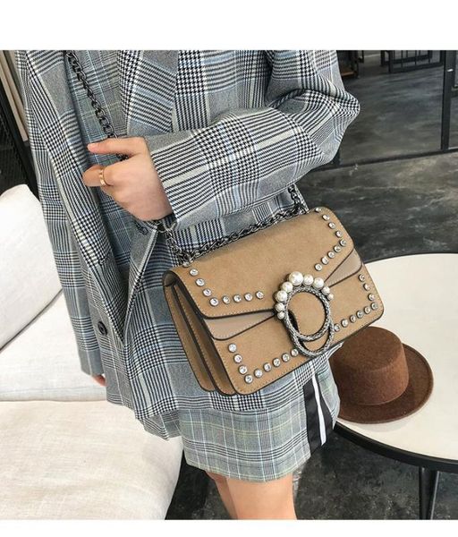 new bag women's 2020 new autumn slant slung korean version of small square bag pearl abrasive one shoulder slant slung
new bag women's 2020 new autumn slant slung korean version of small square bag pearl abrasive one shoulder slant slung