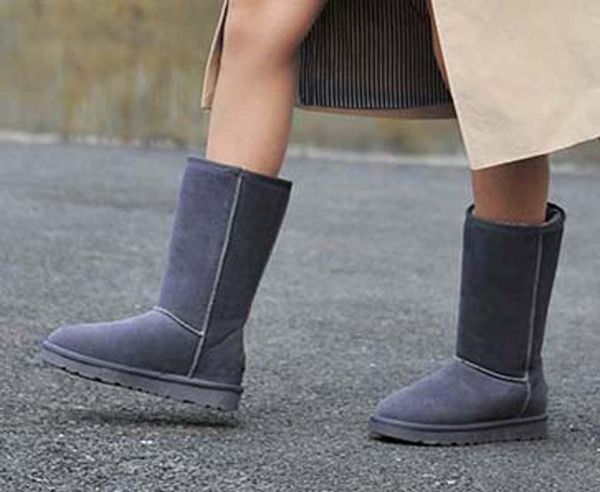 with box man woman sneaker casual shoes trainers high qualit sports shoe size:35-40 05 ph249, Black
with box man woman sneaker casual shoes trainers high qualit sports shoe size:35-40 05 ph249, Black