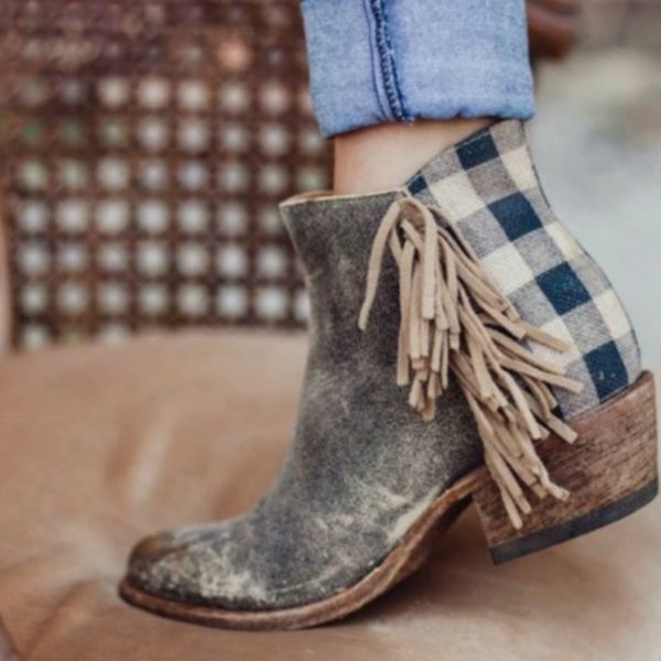2020 models autumn and winter ladies new fringed plaid short boots thick heel mid heel round toe side zipper women's boots, Black
2020 models autumn and winter ladies new fringed plaid short boots thick heel mid heel round toe side zipper women's boots, Black