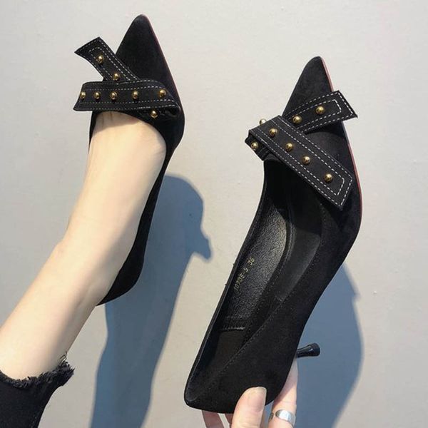metal rivets bow-knot pumps women sandals mature studs pointed toe office shoes mujer bombas stiletto high heels shoes women2020, Black
metal rivets bow-knot pumps women sandals mature studs pointed toe office shoes mujer bombas stiletto high heels shoes women2020, Black