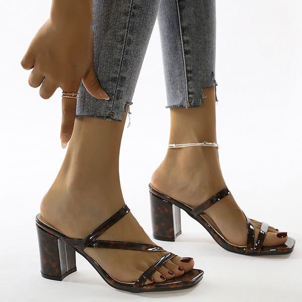 female shoes big size square heel ladies' slippers women heels rubber flip flops 2020 block high hawaiian slides fabric basic, Black
female shoes big size square heel ladies' slippers women heels rubber flip flops 2020 block high hawaiian slides fabric basic, Black