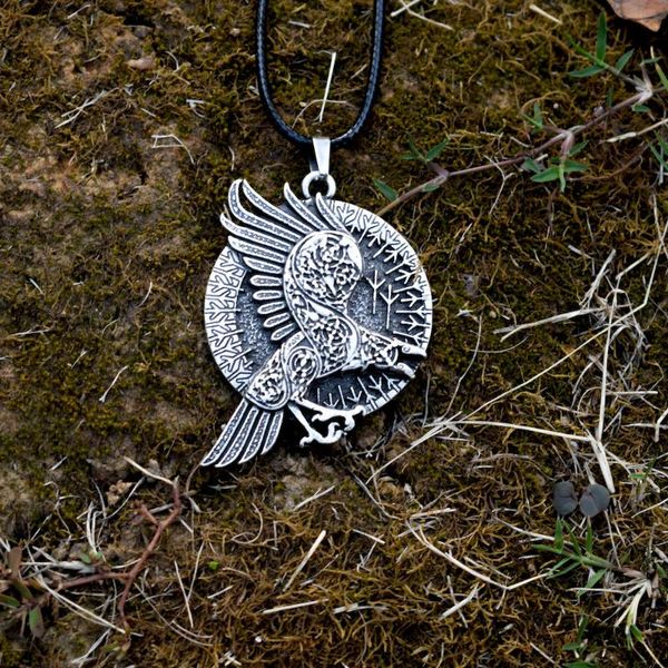 norse viking raven pendant necklace, Silver
norse viking raven pendant necklace, Silver