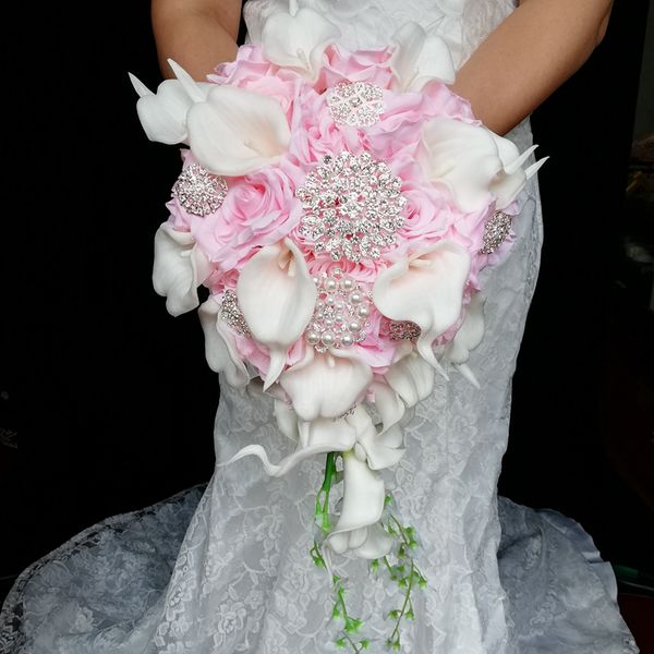 waterfall/cascading wedding flowers pink rose calla lilies bridal bouquets artificial rhinestones crystal bouquet de mariage dropshipping
waterfall/cascading wedding flowers pink rose calla lilies bridal bouquets artificial rhinestones crystal bouquet de mariage dropshipping