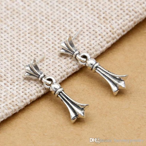 brand new 925 sterling silver american european designer vintage jewelry hand-made classic cross stud earrings with cute dangle & chandelier, Golden;silver
brand new 925 sterling silver american european designer vintage jewelry hand-made classic cross stud earrings with cute dangle & chandelier, Golden;silver