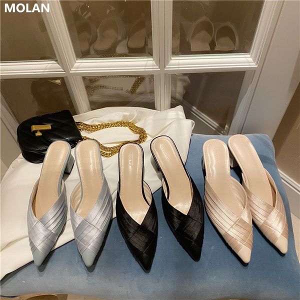 molan brand design 2020 korean new fashion shallow v mouth pointed toe lady pumps slip-on loafers mules flip flops outside, Black
molan brand design 2020 korean new fashion shallow v mouth pointed toe lady pumps slip-on loafers mules flip flops outside, Black