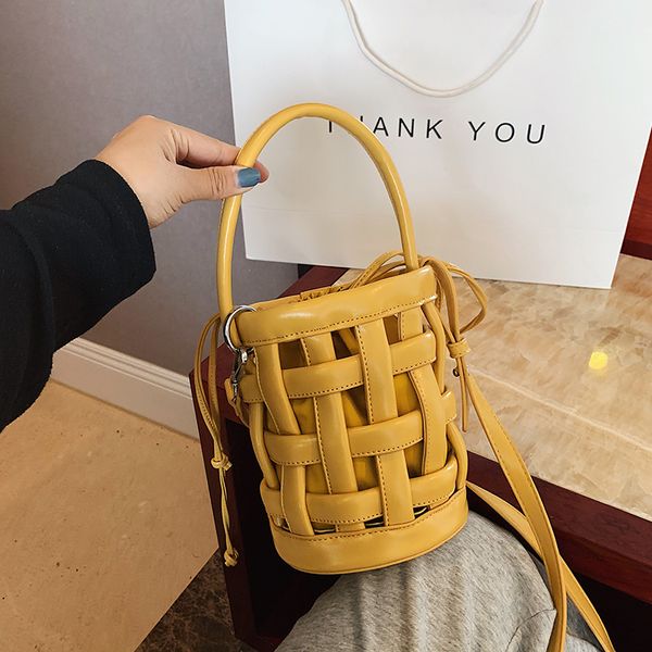 luxury handbags women bags designer 2020 female handle bags sac a main casual bucket bag for girls new fashion hand bag sac
luxury handbags women bags designer 2020 female handle bags sac a main casual bucket bag for girls new fashion hand bag sac