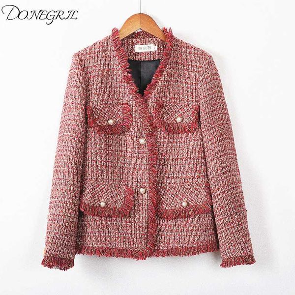 2020 new spring women tweed jackets new brand ladies blends wool tassel long sleeve red single breasted v neck fringe coats, Black;brown
2020 new spring women tweed jackets new brand ladies blends wool tassel long sleeve red single breasted v neck fringe coats, Black;brown