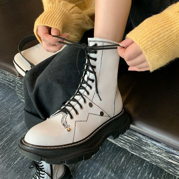 2020 winter mid-calf boots zipper genuine leather round toe platform laces up chunky heels pumps basic shoes woman, Black
2020 winter mid-calf boots zipper genuine leather round toe platform laces up chunky heels pumps basic shoes woman, Black