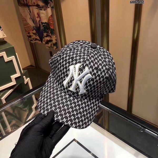baseball cap classic print hat fashion contrast hats caps splicing ball hat for men women adjustable casual casquette, Blue;gray
baseball cap classic print hat fashion contrast hats caps splicing ball hat for men women adjustable casual casquette, Blue;gray
