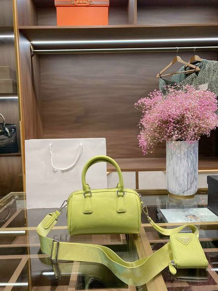 women's handbag crossbody bags vintage pillow shape small size shoulder bags composite bag brand designer bags
women's handbag crossbody bags vintage pillow shape small size shoulder bags composite bag brand designer bags