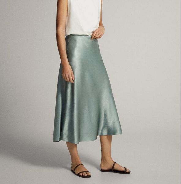 women skirt 2020 spring and summer new skirt fashionable casual elastic waist green midi and white vests, Gray
women skirt 2020 spring and summer new skirt fashionable casual elastic waist green midi and white vests, Gray