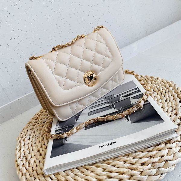 women lady satin crystal bridal handbag clutch party wedding purse evening bag pleated day clutches solid ladies handbags
women lady satin crystal bridal handbag clutch party wedding purse evening bag pleated day clutches solid ladies handbags