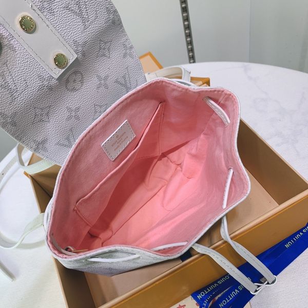 2020 new backpack wallet backpack main card holder duffel bag women handbags handbag horsebit card holder
2020 new backpack wallet backpack main card holder duffel bag women handbags handbag horsebit card holder