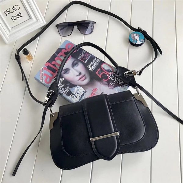 xiaock new saddle bag ins star same style baguette rachel underarm real leather retro bag
xiaock new saddle bag ins star same style baguette rachel underarm real leather retro bag