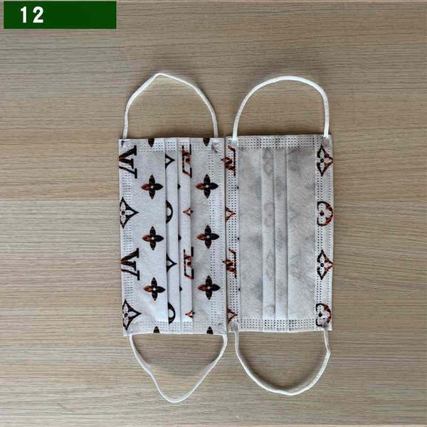 new designer face mask fashion face masks washable breathable luxury designer mask trendy print reusable windproof anti-dust cycling masks
new designer face mask fashion face masks washable breathable luxury designer mask trendy print reusable windproof anti-dust cycling masks