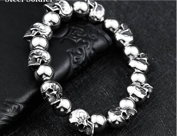 temperament retro punk skull bracelet anti allergy personality men's polished titanium steel bracelet, Black 
temperament retro punk skull bracelet anti allergy personality men's polished titanium steel bracelet, Black