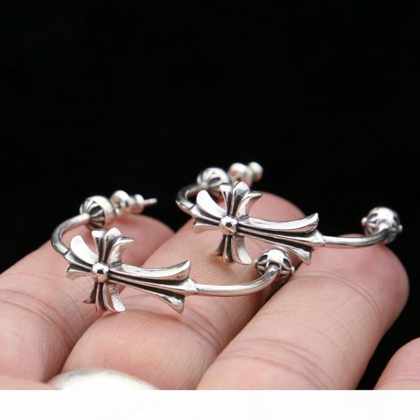 personalized 925 sterling silver jewelry antique silver vintage hand-made american designer cross charm c type hoop stud earrings for women, Golden;silver
personalized 925 sterling silver jewelry antique silver vintage hand-made american designer cross charm c type hoop stud earrings for women, Golden;silver