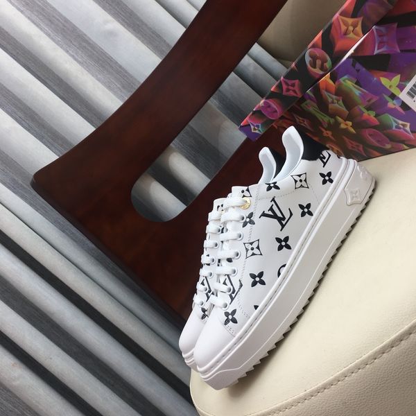 2020 latest models, comfortable and versatile, beautiful casual shoes, men's casual shoes, women's casual shoes, all-match fashion, Black
2020 latest models, comfortable and versatile, beautiful casual shoes, men's casual shoes, women's casual shoes, all-match fashion, Black