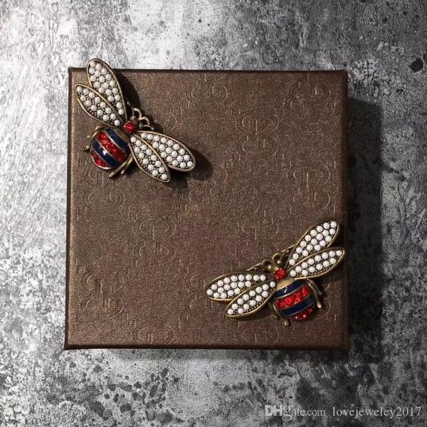 мода стиль женщин pins пчелы броши стиль жемчуга и fancy цветных бриллиантов технологии материалов megold ретро гламура стерлингов silver202, Gray
мода стиль женщин pins пчелы броши стиль жемчуга и fancy цветных бриллиантов технологии материалов megold ретро гламура стерлингов silver202, Gray