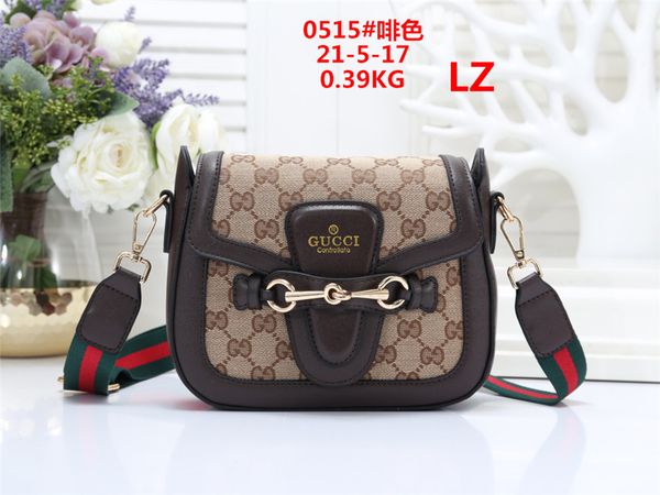 small clear woman 2019 new fashion messenger bag chains shoulder bag female rivets transparent square pu handbag
small clear woman 2019 new fashion messenger bag chains shoulder bag female rivets transparent square pu handbag