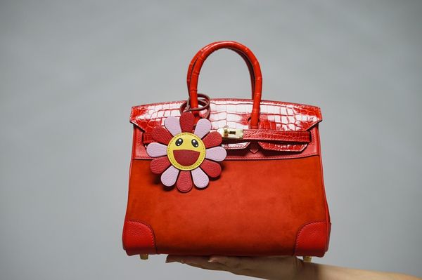 in stock wholesale ed crocodil leather brikiin handbag 25cm,fully handmade,wax thread,about 15-30days to make
in stock wholesale ed crocodil leather brikiin handbag 25cm,fully handmade,wax thread,about 15-30days to make