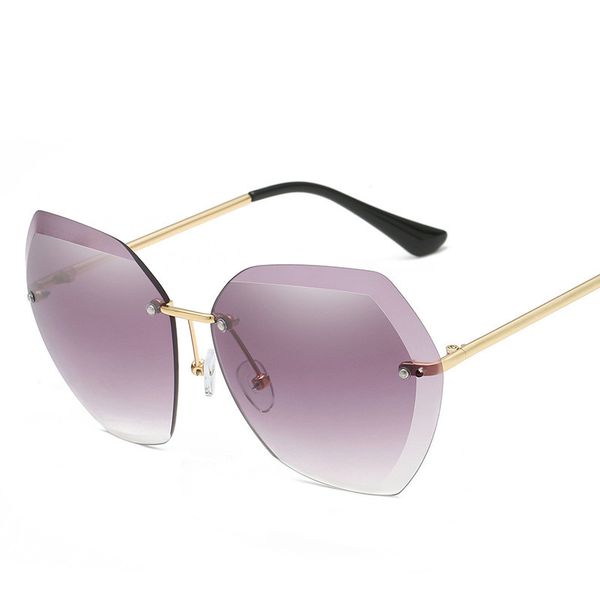 роскошные rimless солнцезащитные очки женщины brand designer summer крупногабаритные vintage shades солнцезащитные очки для женщин женский л, White;black
роскошные rimless солнцезащитные очки женщины brand designer summer крупногабаритные vintage shades солнцезащитные очки для женщин женский л, White;black