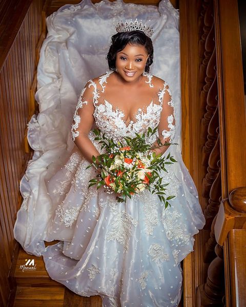 2020 plus size arabic aso ebi luxurious lace beaded wedding dresses vintage sheer neck bridal dresses long sleeves wedding gowns zj223, White
2020 plus size arabic aso ebi luxurious lace beaded wedding dresses vintage sheer neck bridal dresses long sleeves wedding gowns zj223, White