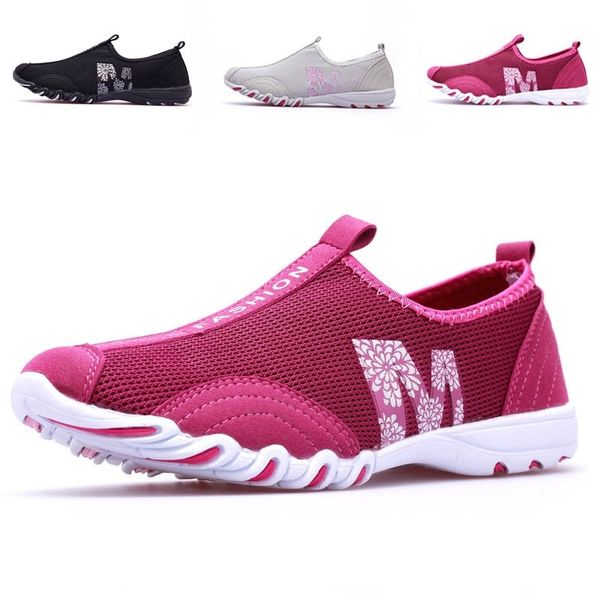 fashion sneakers soft women flats shoes slip on breathable loafers shoes outdoor lightweight casual mother walking
fashion sneakers soft women flats shoes slip on breathable loafers shoes outdoor lightweight casual mother walking