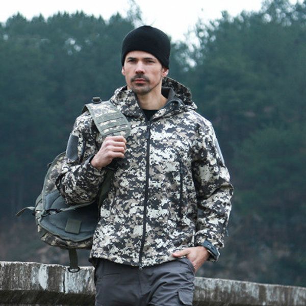 men casual jacekts 2020 new arrival outerdoor jacket mens printed windproof waterproof warm camouflage coat mens fashion coats, Black;brown
men casual jacekts 2020 new arrival outerdoor jacket mens printed windproof waterproof warm camouflage coat mens fashion coats, Black;brown