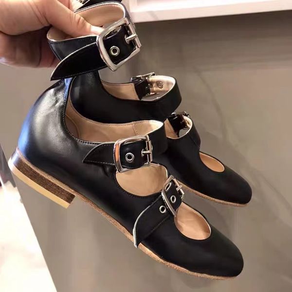 2020 multi-buckle pumps low heel round toe leather casual shoes metal buckle rome pumps casual shoes, Black
2020 multi-buckle pumps low heel round toe leather casual shoes metal buckle rome pumps casual shoes, Black