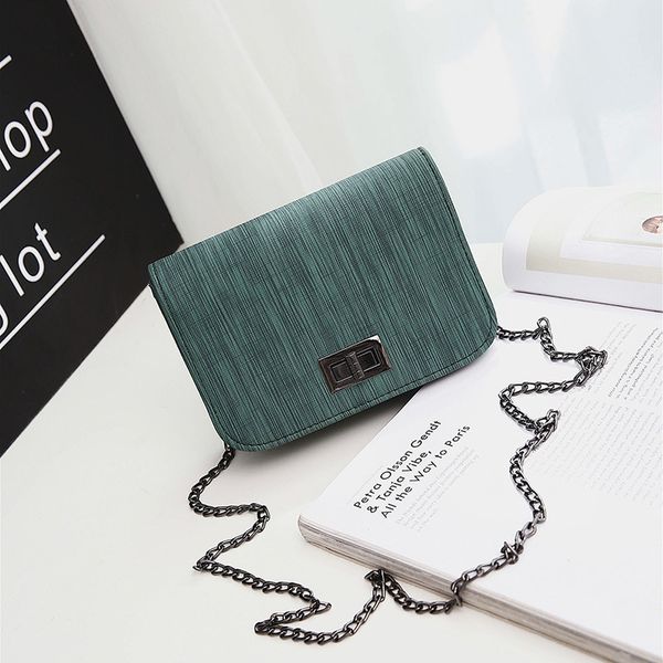 new fashion chain shoulder bags mini crossbody bags for women small square bag vintage handbags female flap purse
new fashion chain shoulder bags mini crossbody bags for women small square bag vintage handbags female flap purse