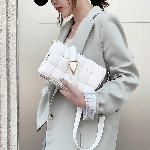 women bag weave small pu leather crossbody bags for women solid color fashion shoulder handbags female travel crossbody bag
women bag weave small pu leather crossbody bags for women solid color fashion shoulder handbags female travel crossbody bag