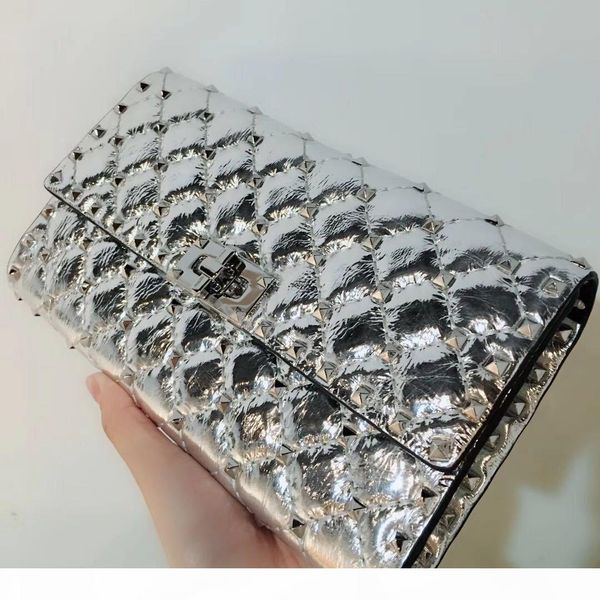 fashionville~w201 silver genuine leather spike clutch bag chain bag 23.5*14.5*4.5cm
fashionville~w201 silver genuine leather spike clutch bag chain bag 23.5*14.5*4.5cm