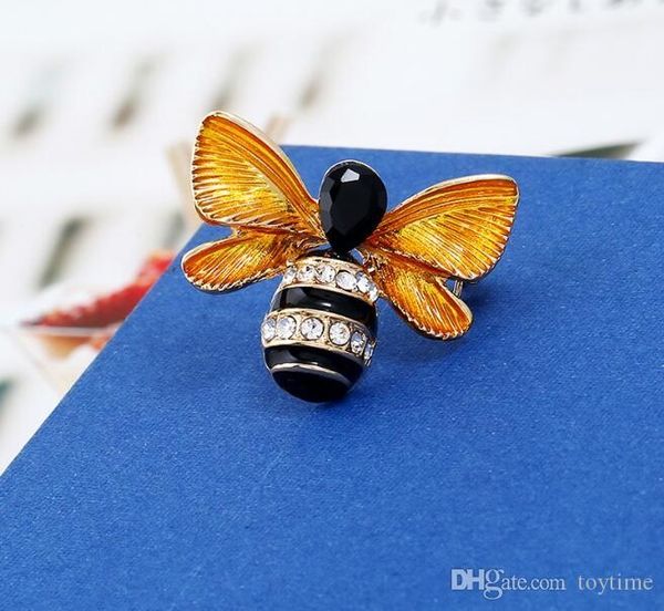 three-dimensional bee cclothing brooch retro drip three-dimensional insect pin fashion sweater accessories women s boutique jewelry pins, Gray 
three-dimensional bee cclothing brooch retro drip three-dimensional insect pin fashion sweater accessories women s boutique jewelry pins, Gray