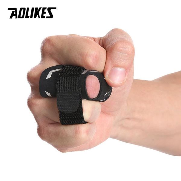 wrist support aolikes 1pcs finger splint guard bands compression breathable sleeve for basketball sport aid wrap caps protector, Black;red
wrist support aolikes 1pcs finger splint guard bands compression breathable sleeve for basketball sport aid wrap caps protector, Black;red