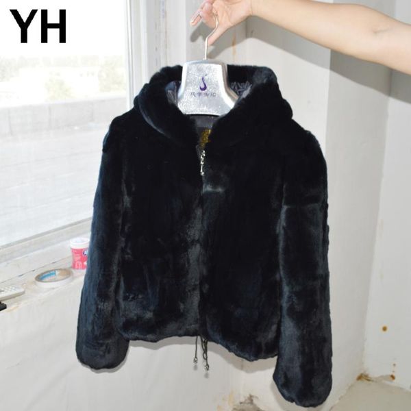 2020 new women winter warm soft real rex fur hooded coat rex fur short jacket real hood overcoat, Black
2020 new women winter warm soft real rex fur hooded coat rex fur short jacket real hood overcoat, Black