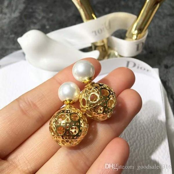 new high-quality spherical hollow titanium steel earrings in multiple colors can provide a gift for the right time couples, Golden;silver
new high-quality spherical hollow titanium steel earrings in multiple colors can provide a gift for the right time couples, Golden;silver