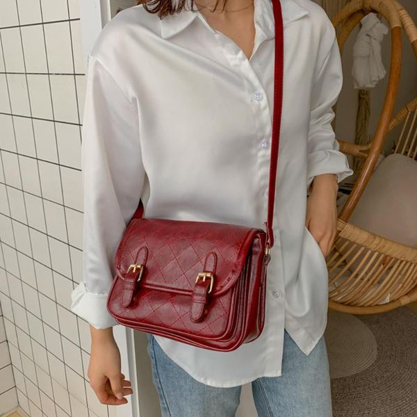 retro casual women fashion crossbody durable pu leather solid color single shoulder handbags messenger satchel bags
retro casual women fashion crossbody durable pu leather solid color single shoulder handbags messenger satchel bags