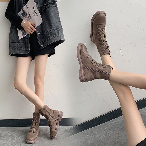 2020 autumn new ladies boots frosted stitching fashion boots non-slip wear-resistant mid-tube women women shoes, Black
2020 autumn new ladies boots frosted stitching fashion boots non-slip wear-resistant mid-tube women women shoes, Black
