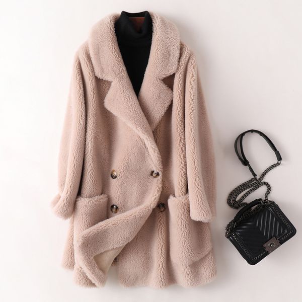 in the fall and winter of 2020 new sheep fur velvet coat female in long loose big yards, Black
in the fall and winter of 2020 new sheep fur velvet coat female in long loose big yards, Black
