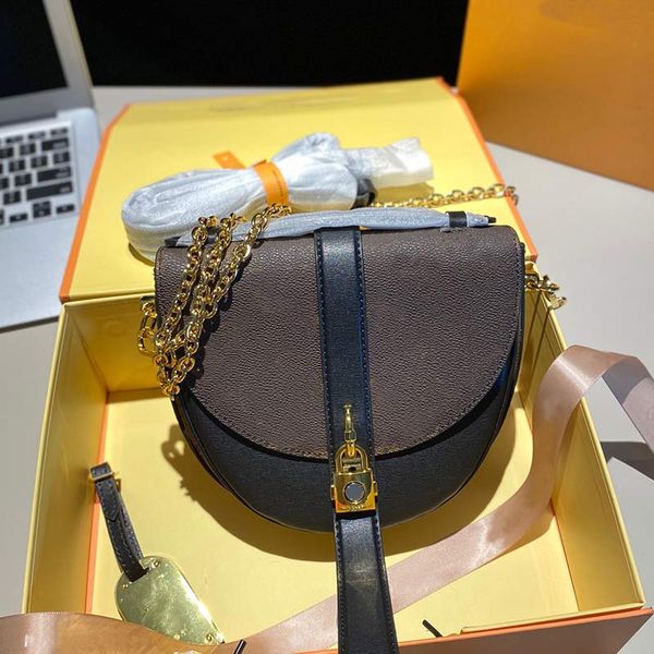style women old flower handbag single shoulder messenger bag ladies saddle wallet horseshoe bags gift box
style women old flower handbag single shoulder messenger bag ladies saddle wallet horseshoe bags gift box