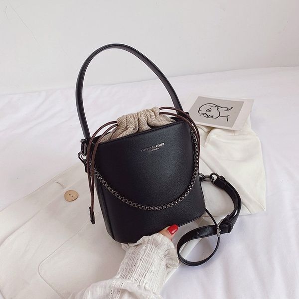 2020 fashion women bucket bag new rope messenger bag retro shoulder simple solid color tote crossbody sac
2020 fashion women bucket bag new rope messenger bag retro shoulder simple solid color tote crossbody sac