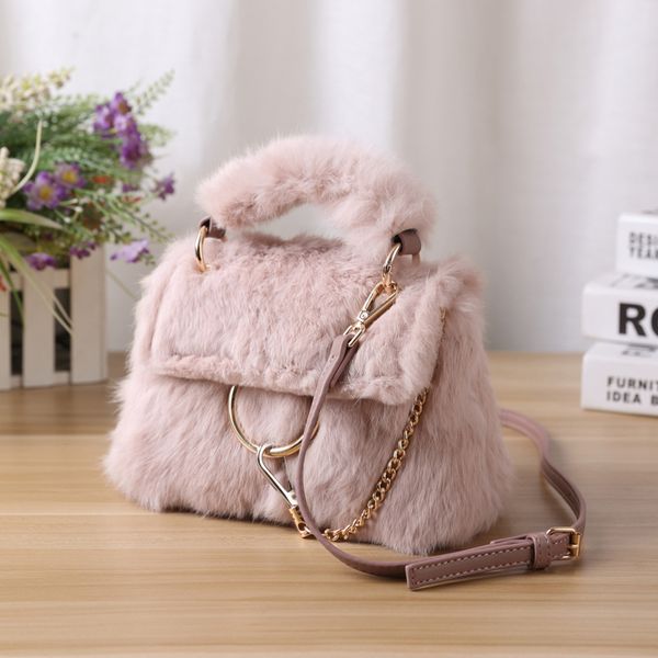 2020 new style fur women handbags winter chain shoulder bag pu leather lady messenger bag real fur shoulder tote 275
2020 new style fur women handbags winter chain shoulder bag pu leather lady messenger bag real fur shoulder tote 275